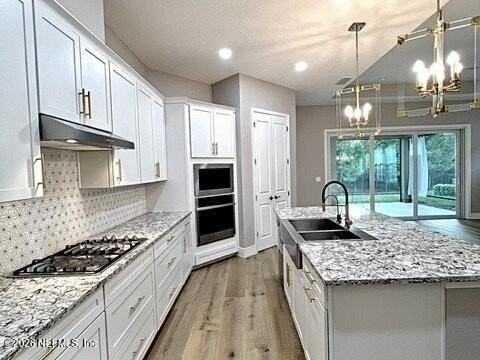 3102 Pescara Dr - Photo 5 of 22