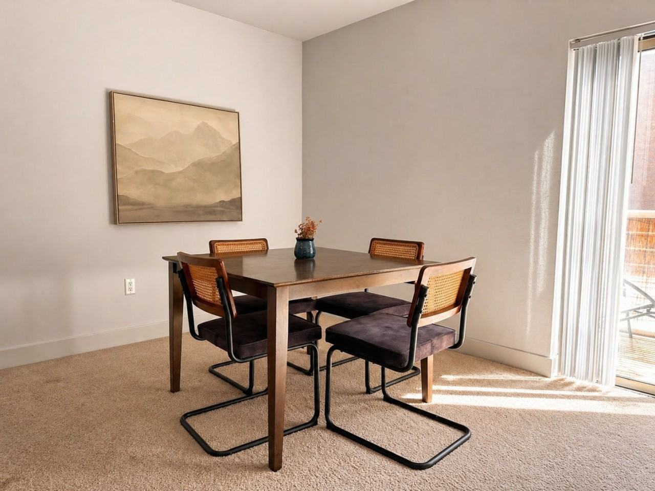 145 N Jackson St #1379019P - Photo 6 of 28