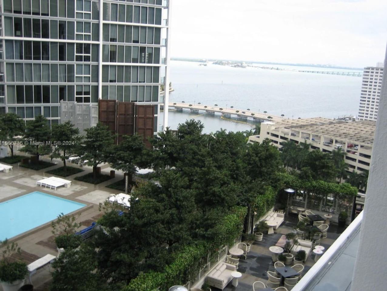 485 Brickell Ave #1520356P - Photo 4 of 19