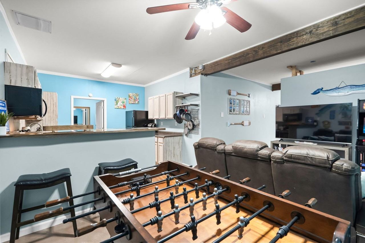 306 Pine St S #1521900P - Photo 5 of 41