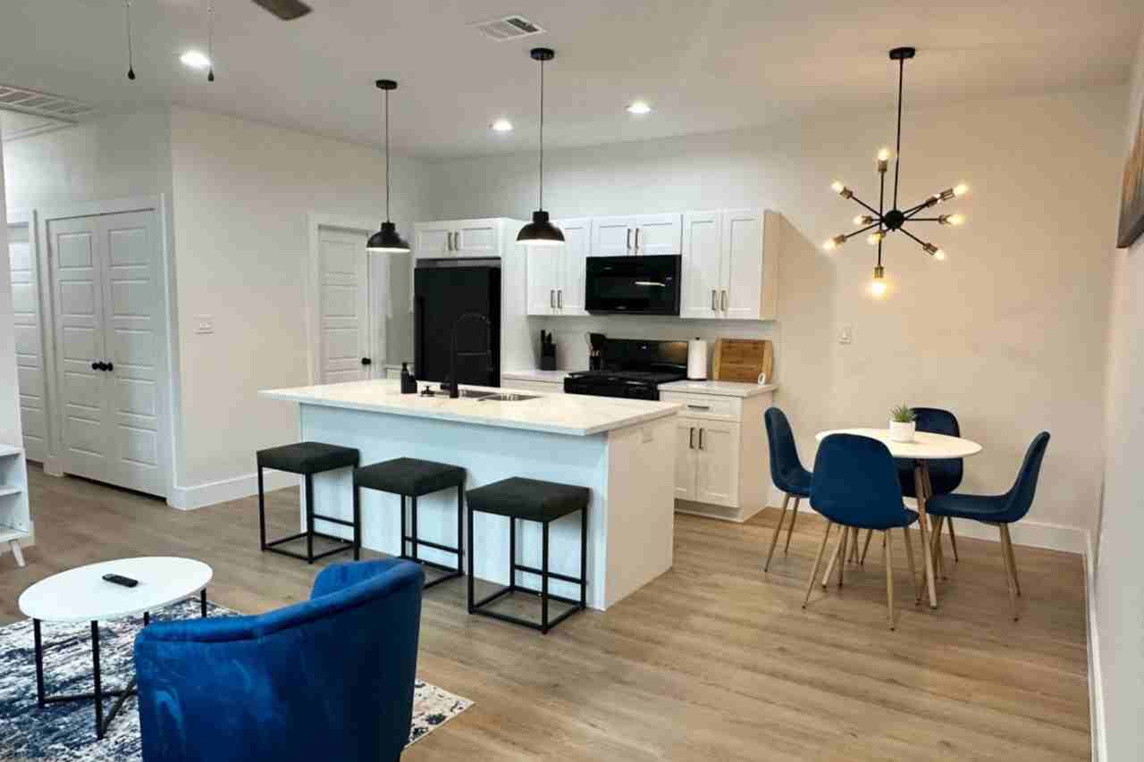 929 Marjorie St #1060806P - Photo 4 of 22