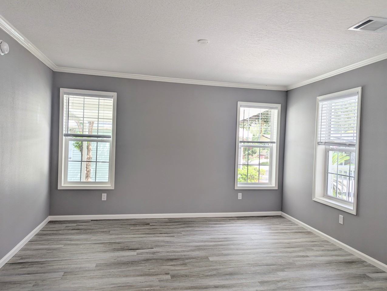 602 Choo Choo Ln #500 - Photo 2 of 19