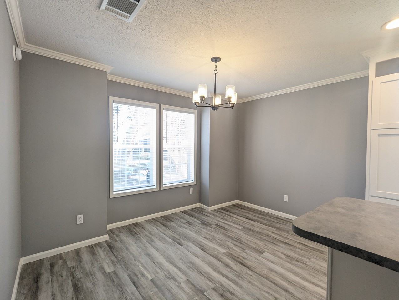 602 Choo Choo Ln #500 - Photo 4 of 19