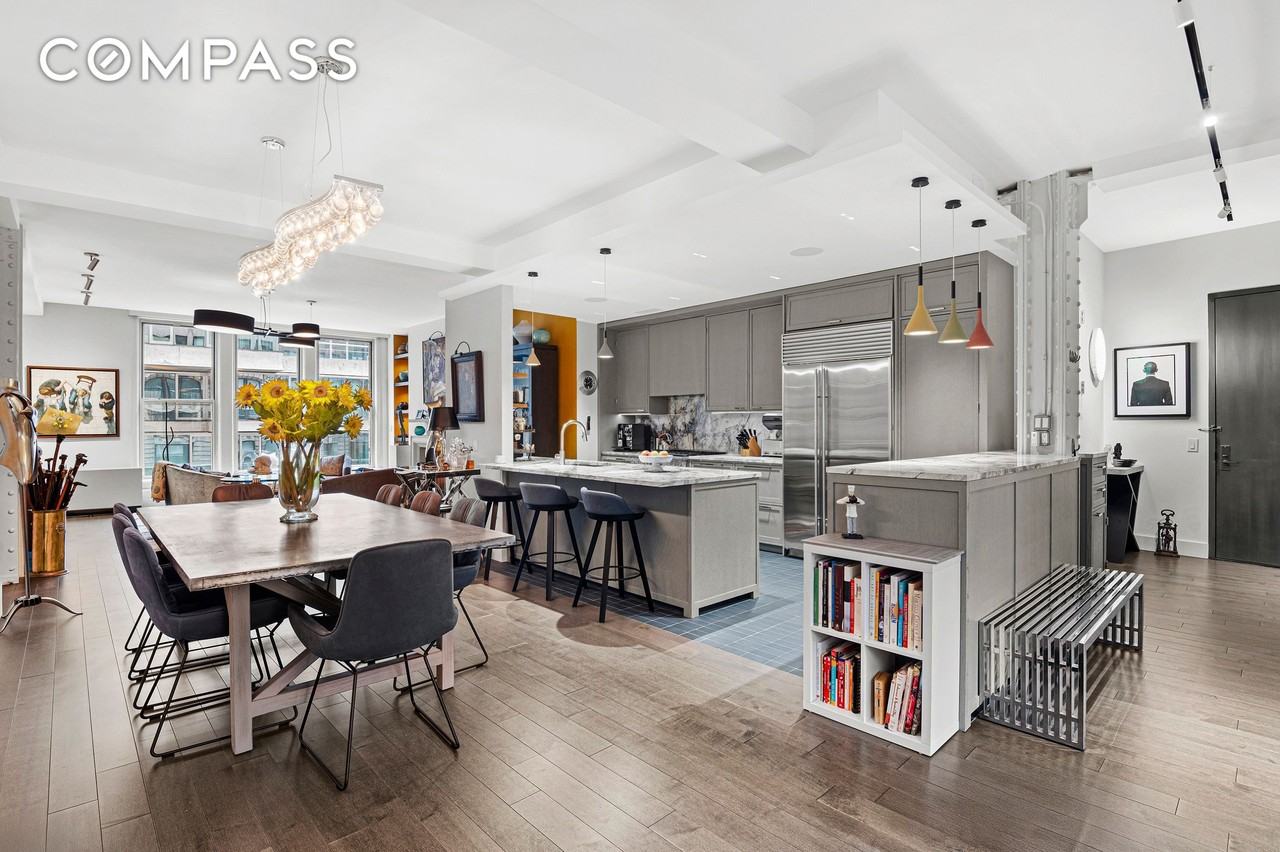 66 Leonard St #4E - Photo 3 of 10