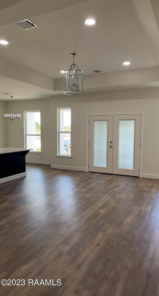 250 Meche Rd - Photo 4 of 19