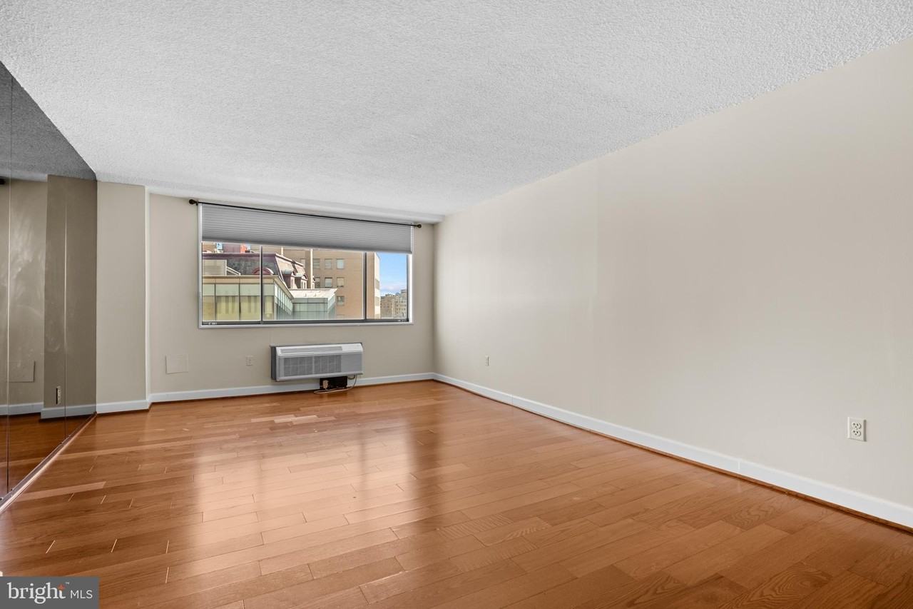 1325 18th St Nw #706 - Photo 6 of 29