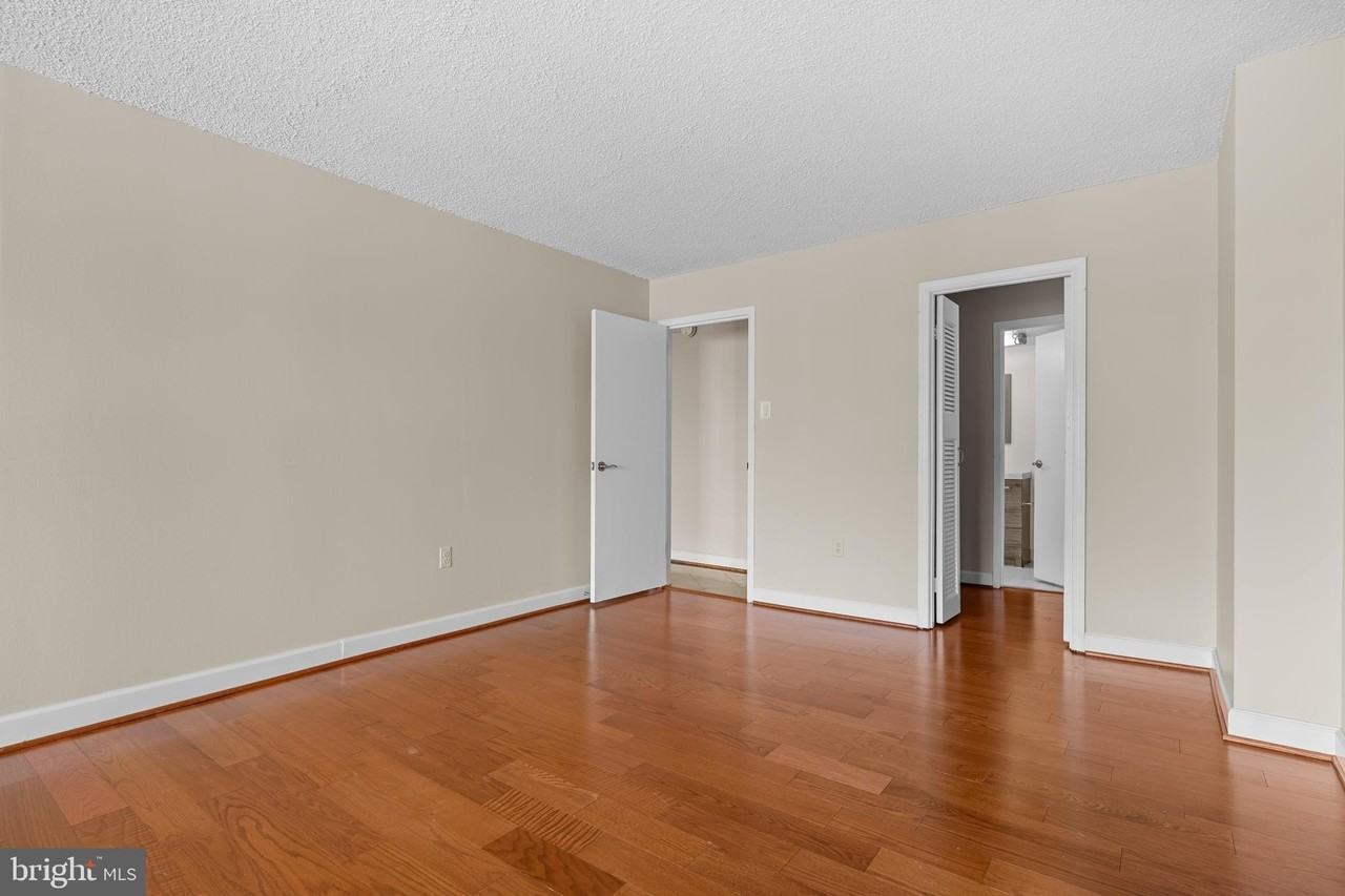 1325 18th St Nw #706 - Photo 7 of 29