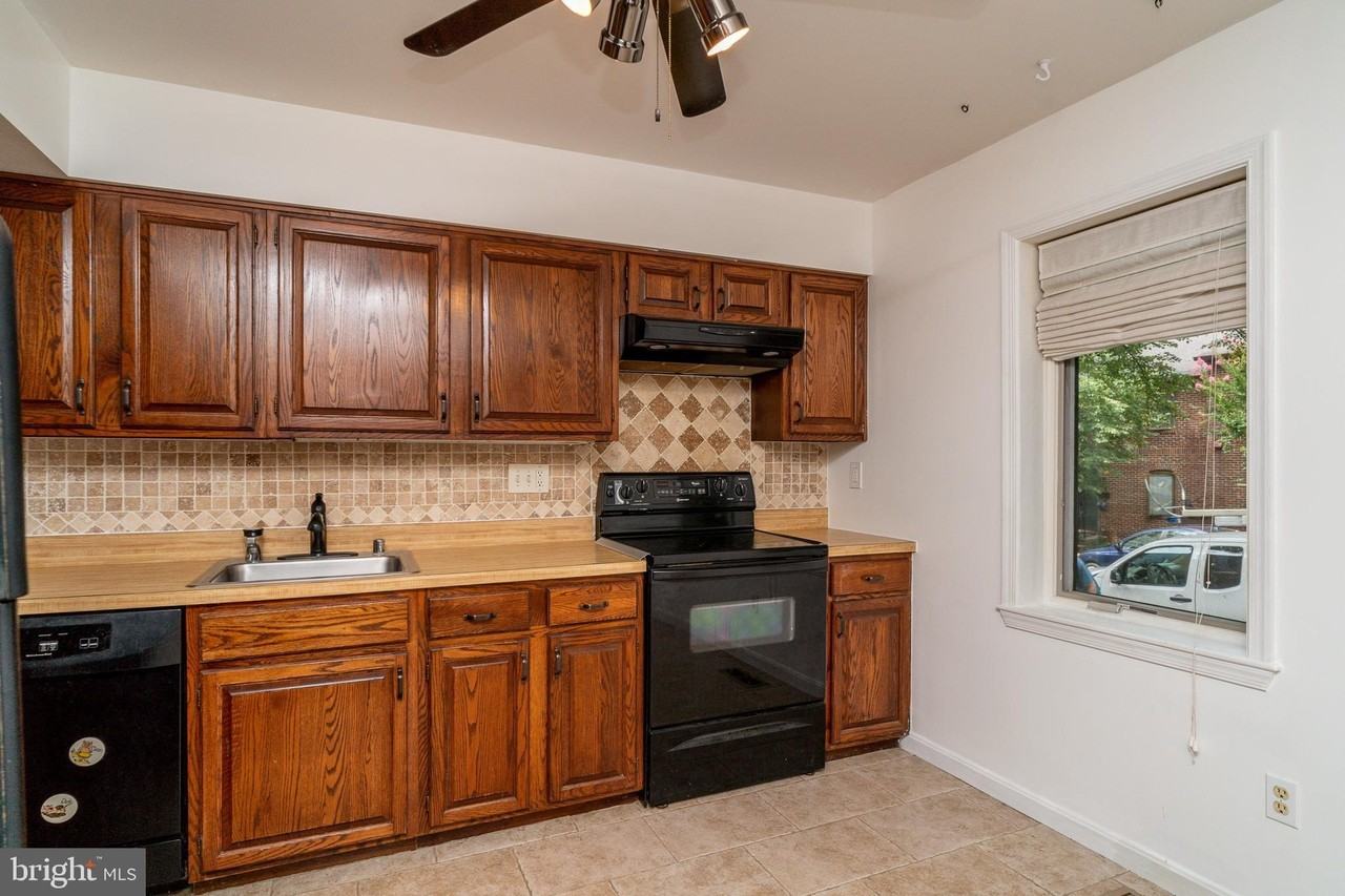 35 City Gate Ln - Photo 6 of 28