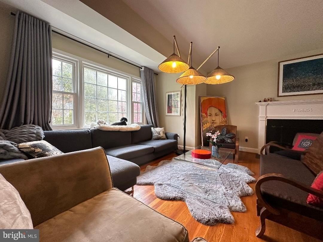 5226 Elliott Rd - Photo 3 of 32