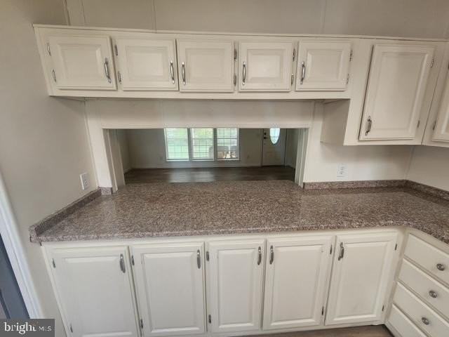 837 Callowhill Rd - Photo 7 of 23