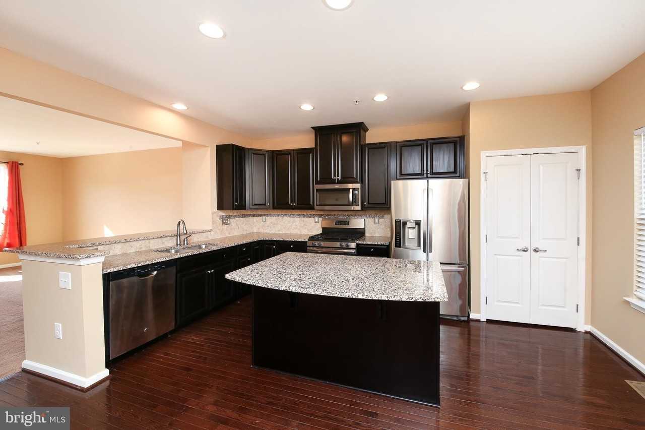 443 Arbor Blvd - Photo 5 of 21