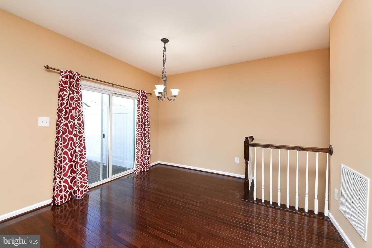 443 Arbor Blvd - Photo 7 of 21