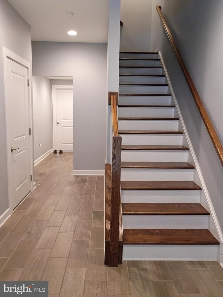 3113 Sundrops Ct - Photo 2 of 29