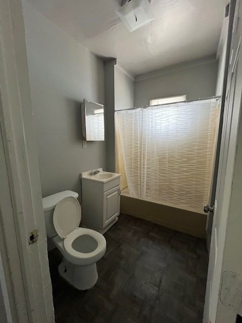 1284 Clifford Ave #DN - Photo 7 of 8