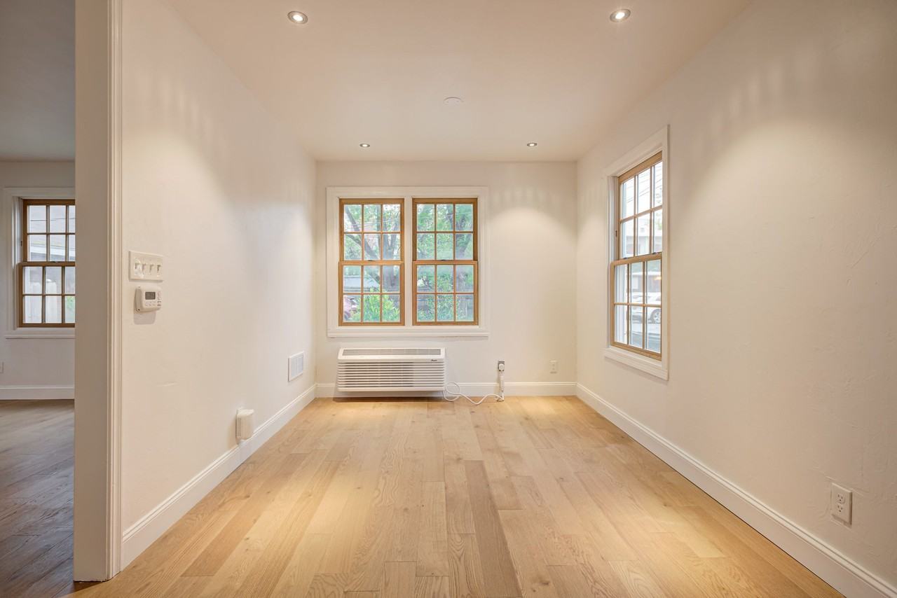 760 1/2 Jenkins Ave #1 - Photo 4 of 15