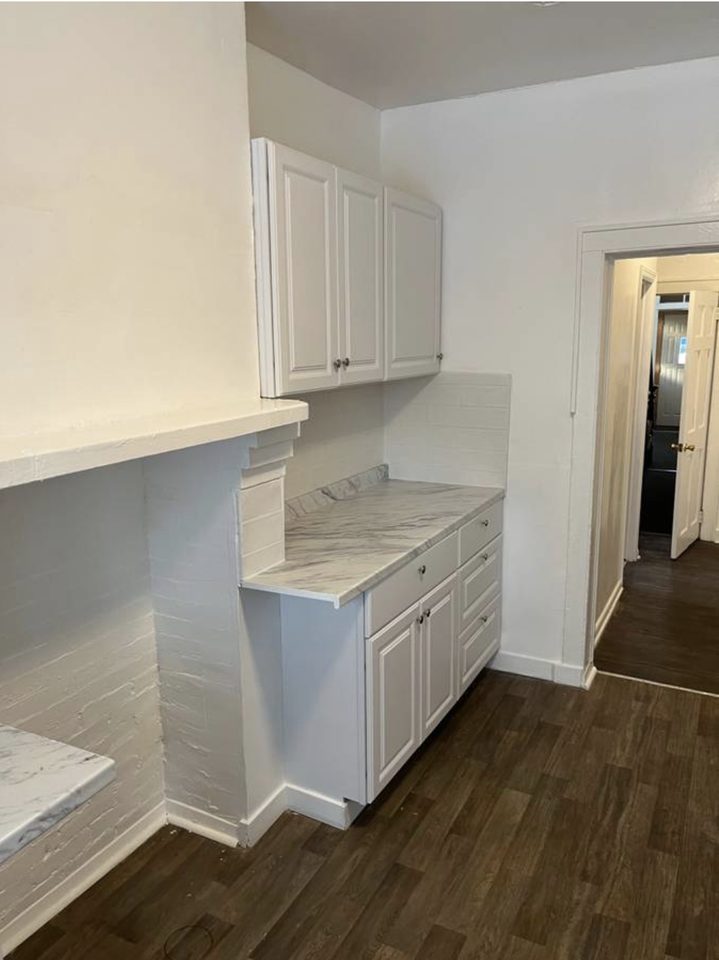 North Bond Street #1 - Photo 2 of 10