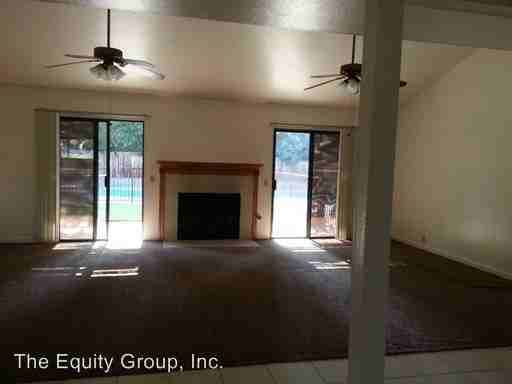 1921 S Teddy St - Photo 2 of 76