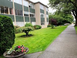 featured image of E 6th Ave & Carolina St