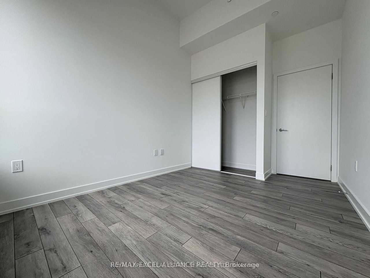 1005 Dundas Street East #146 - Photo 5 of 9