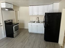 featured image of 212 14th Ave N #1
