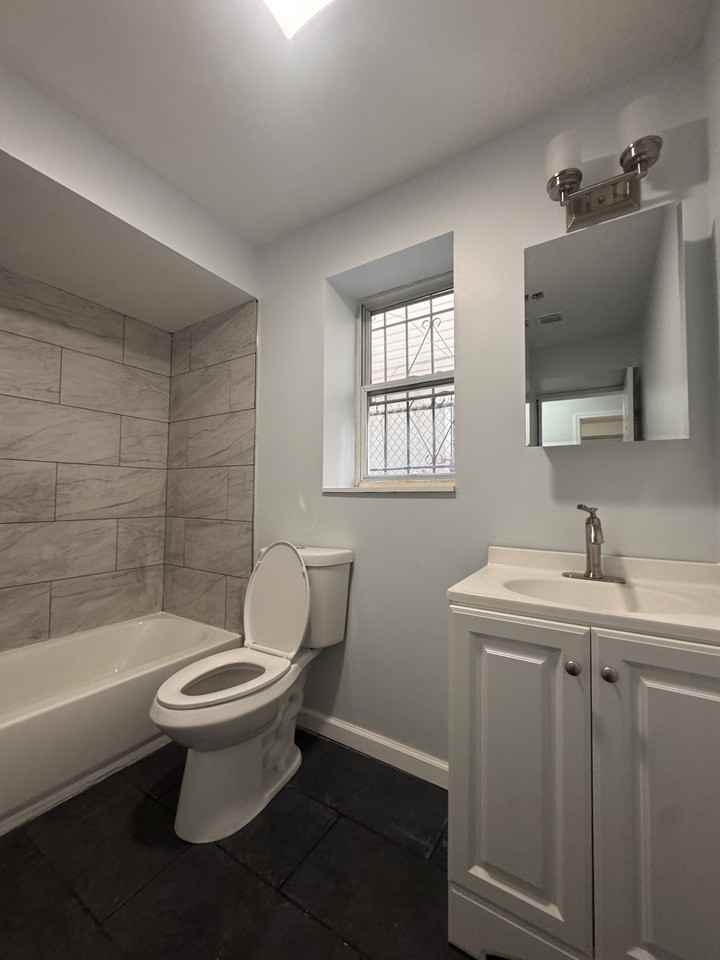 807 South 14th Street #1 - Photo 7 of 9