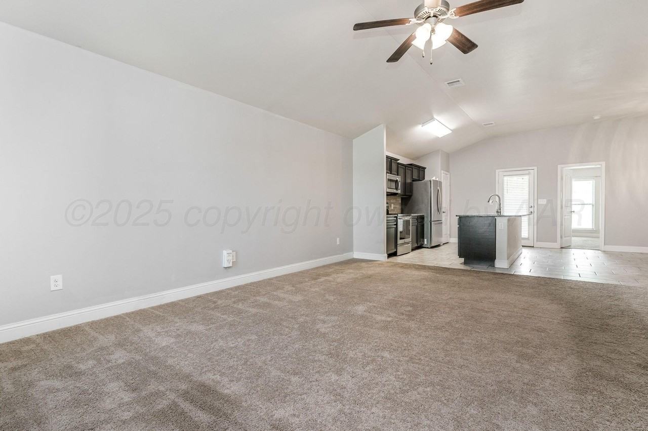 608 Lochridge - Photo 3 of 18