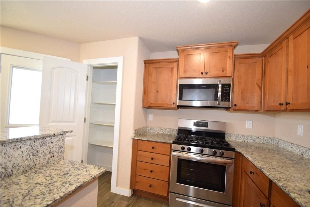 1572 Sandpiper St - Photo 5 of 20