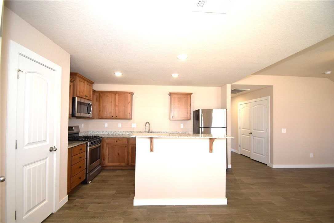 1572 Sandpiper St - Photo 6 of 20