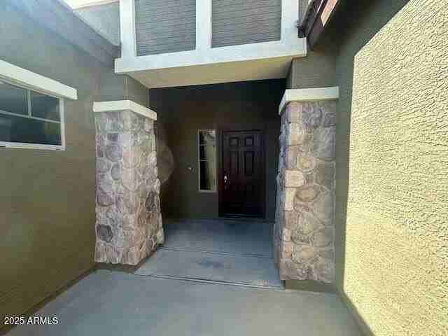 18650 E Swan Dr - Photo 2 of 14