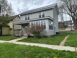 featured image of 527 527 F South St Front