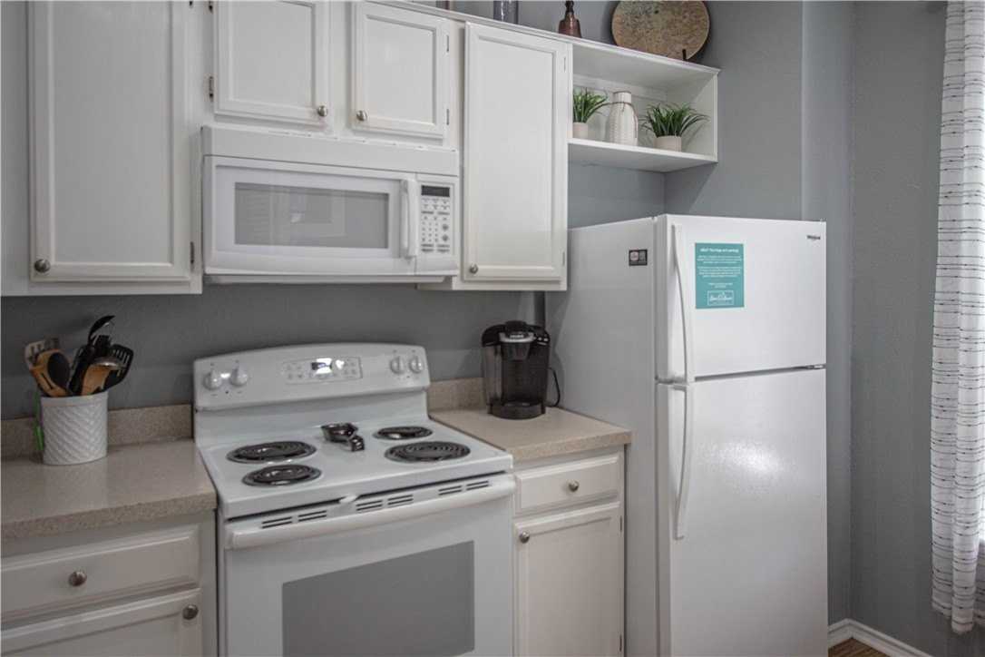 14721 Whitecap Blvd #256 - Photo 7 of 28