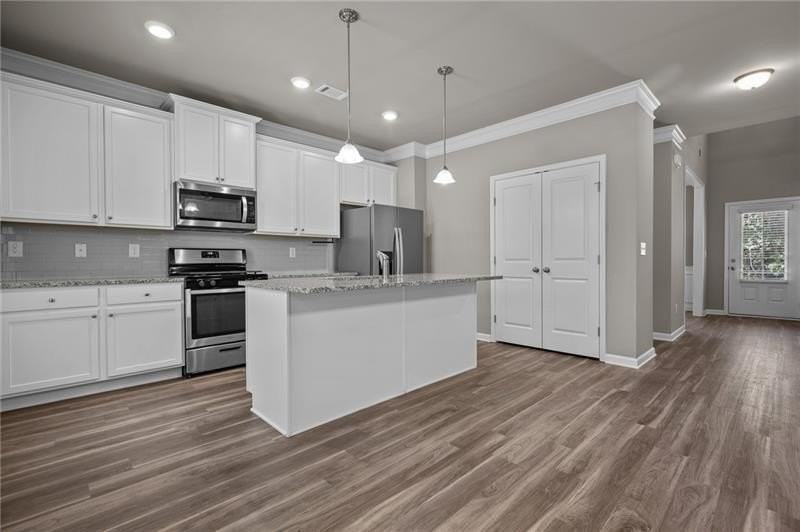 1153 Chester Way - Photo 6 of 48