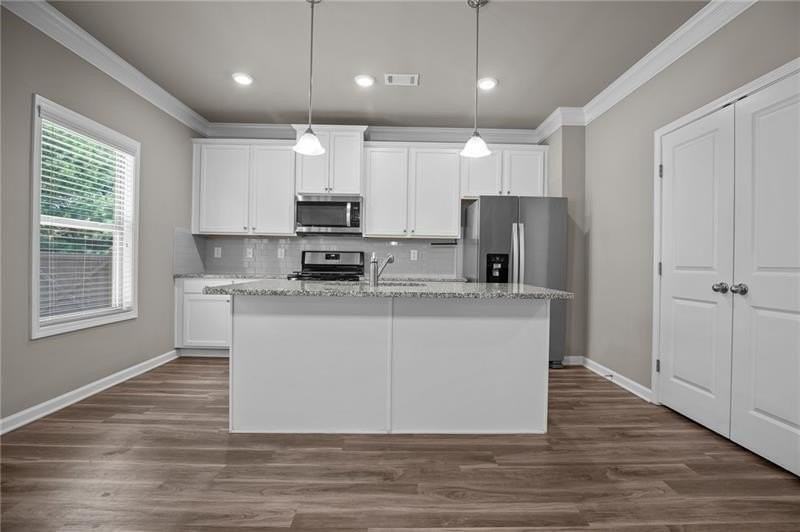 1153 Chester Way - Photo 7 of 48