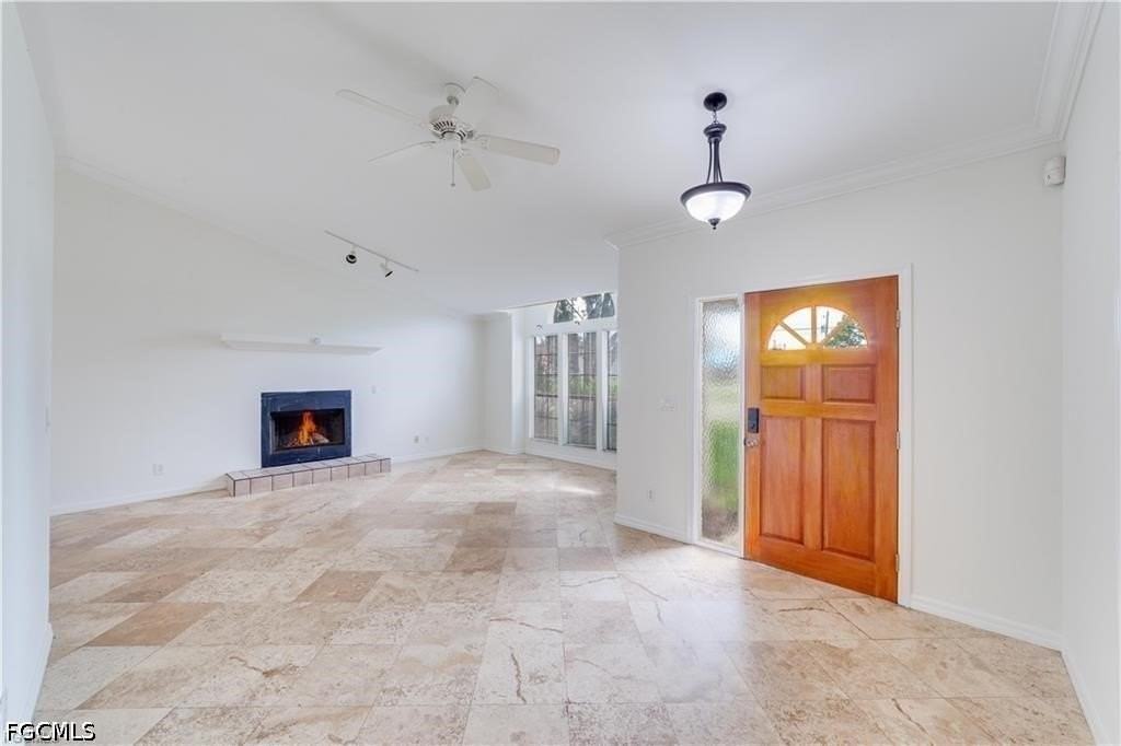 9225 Pineapple Rd - Photo 2 of 22