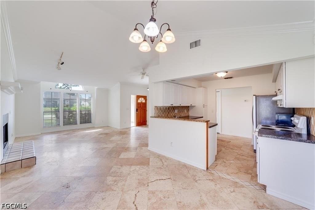 9225 Pineapple Rd - Photo 7 of 22