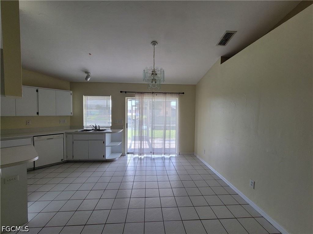 22 Ne 13th Ave - Photo 5 of 26