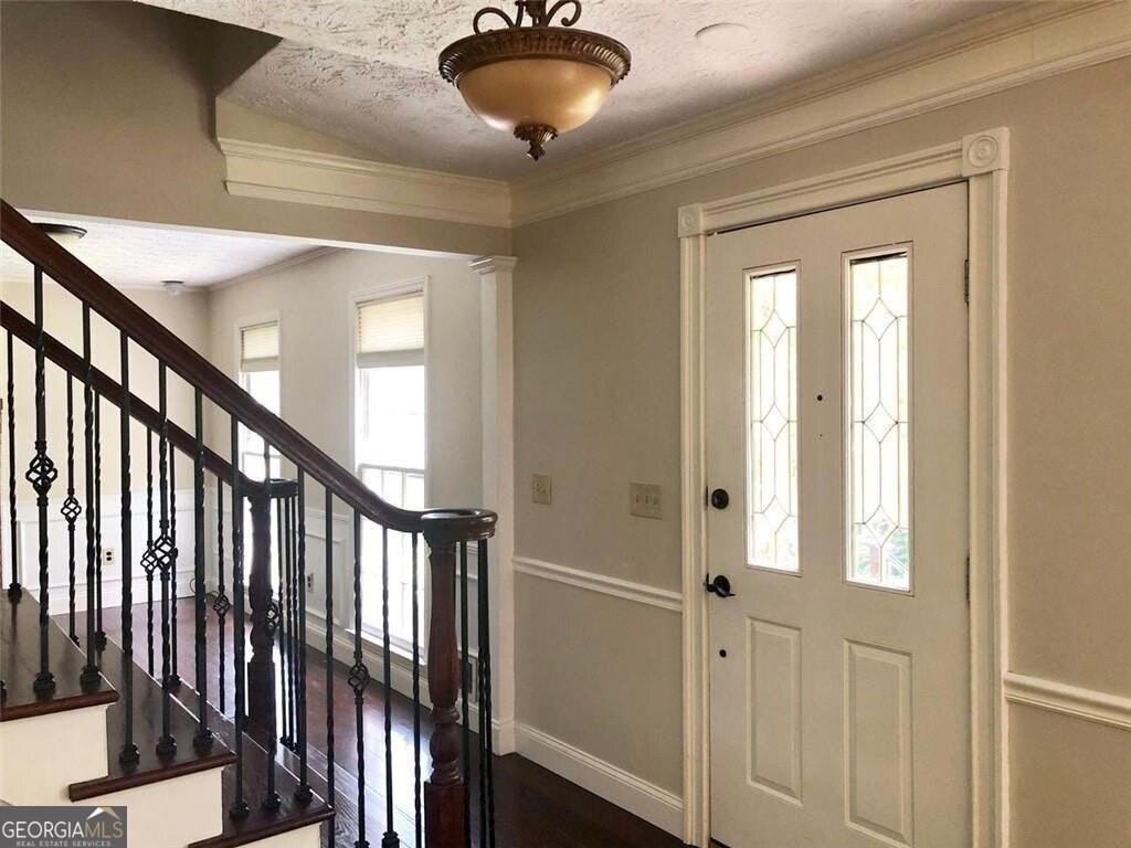 2408 Crooked Tree Ct - Photo 3 of 25