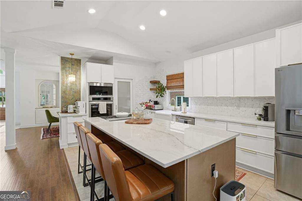 4431 Village Springs Run - Photo 4 of 28