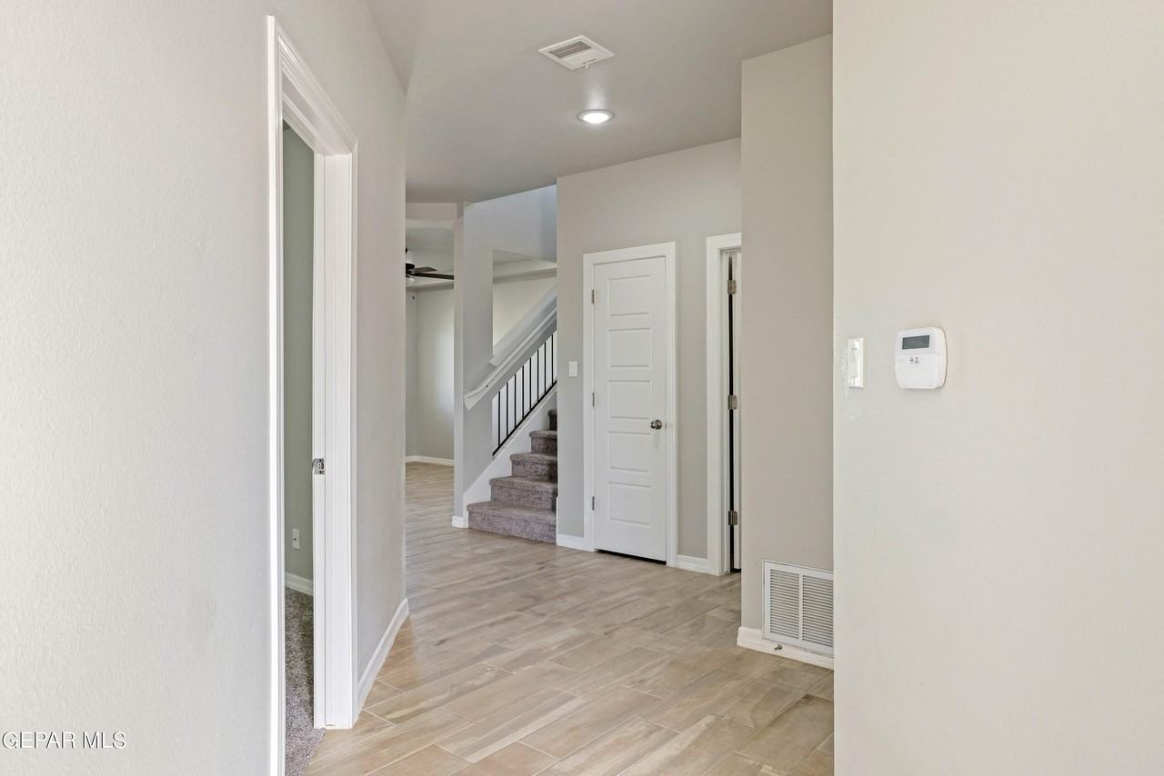 4877 Christian Azcarate St - Photo 4 of 43