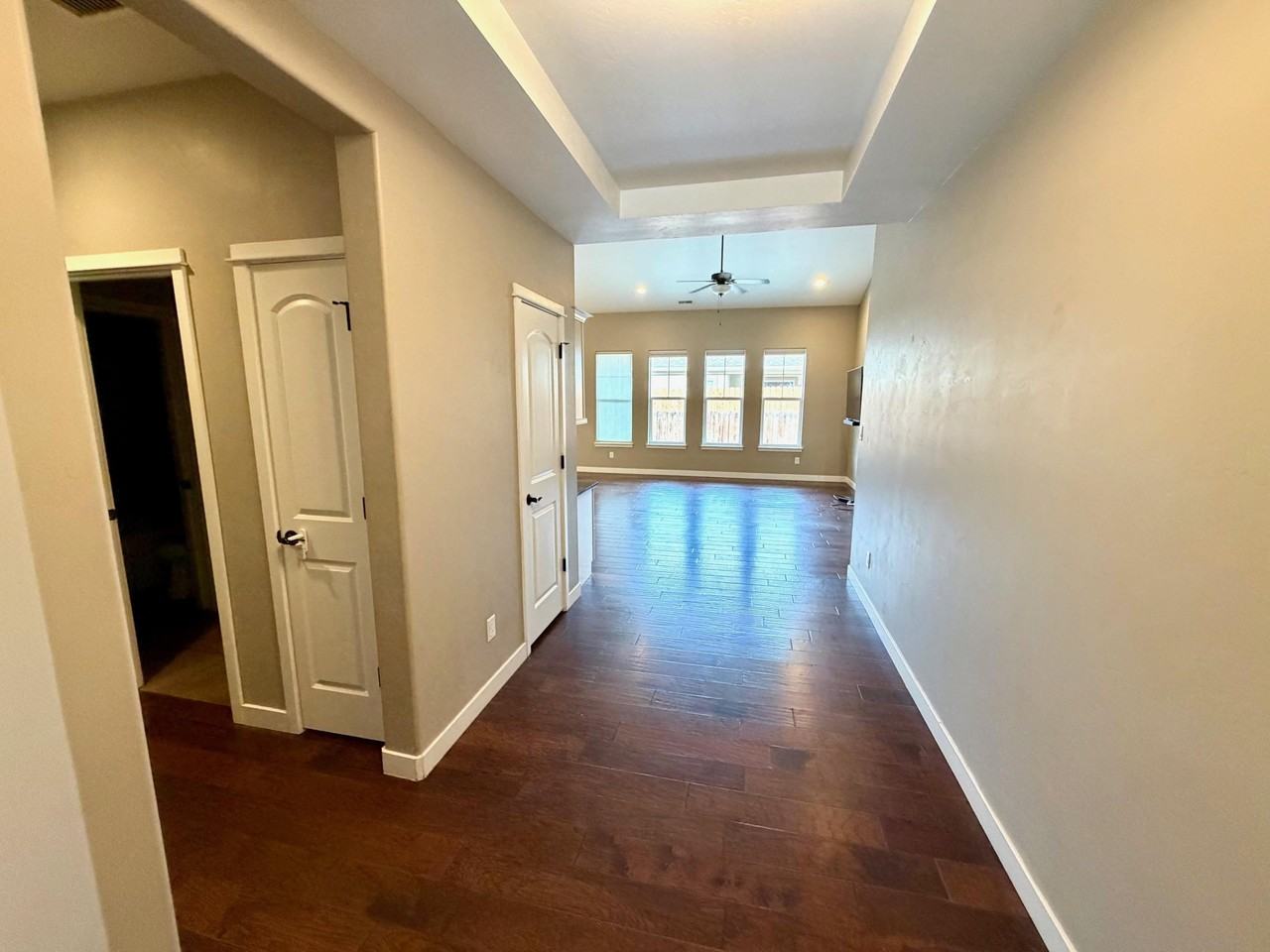 665 High Sierra Ln - Photo 4 of 29