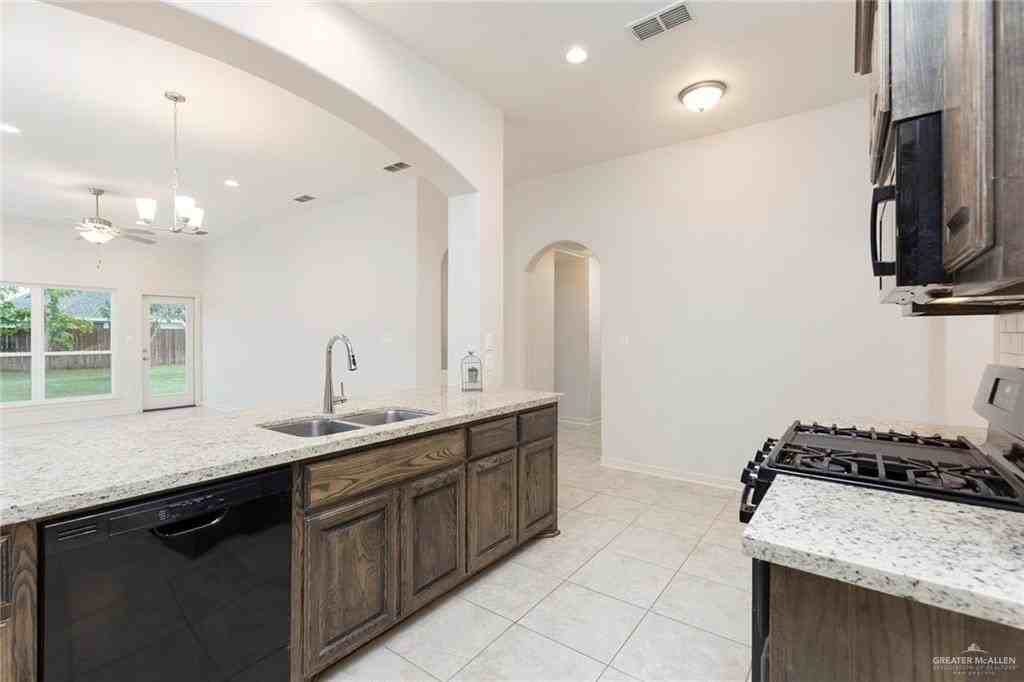 14337 Chalk Ridge Dr - Photo 6 of 21