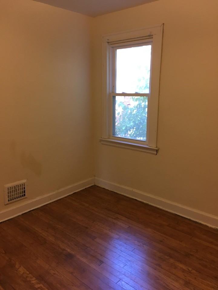 15018 Hubbell St #2 - Photo 7 of 13