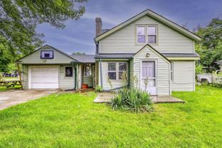 1100 E Bernhard Ave - Photo 1 of 1