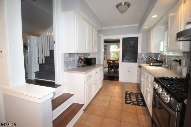 232 Belvidere Ave - Photo 6 of 15