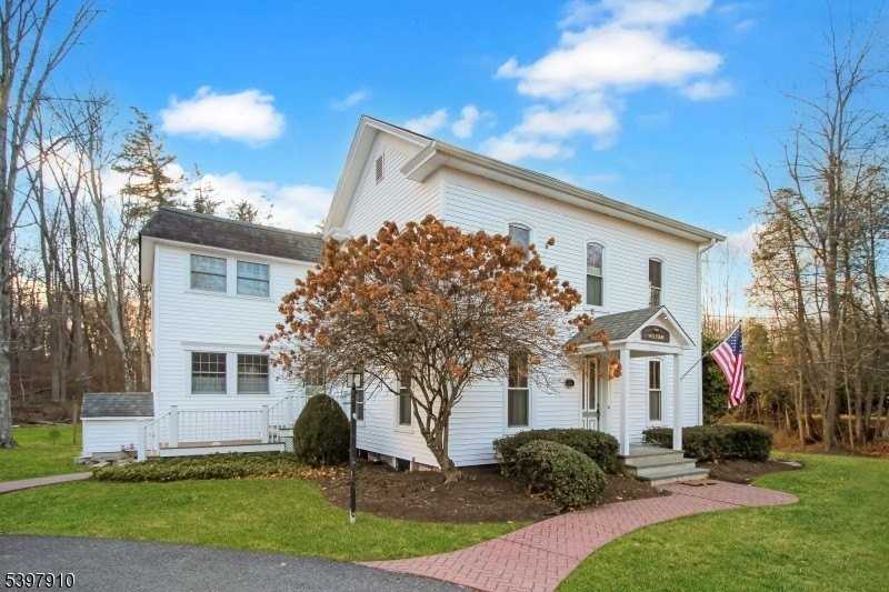 405 Mount Hermon Rd