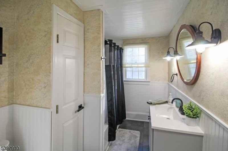 405 Mount Hermon Rd - Photo 6 of 17