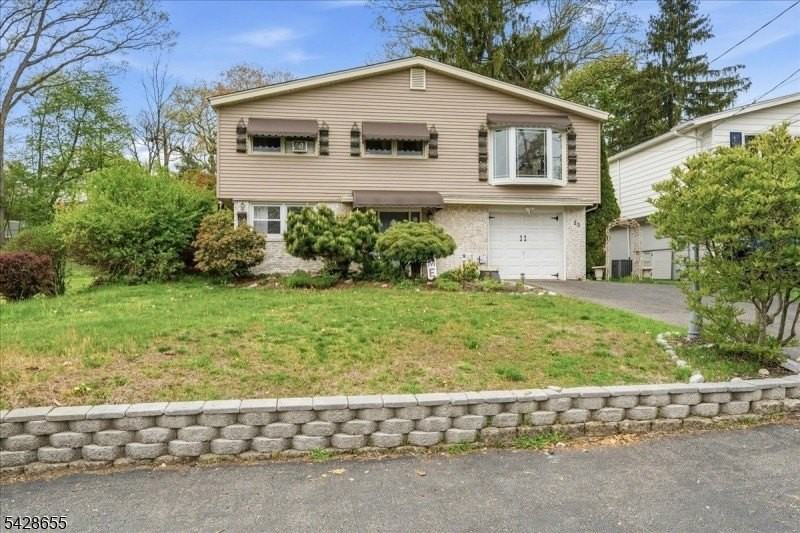23 Arnold Rd - Photo 2 of 37