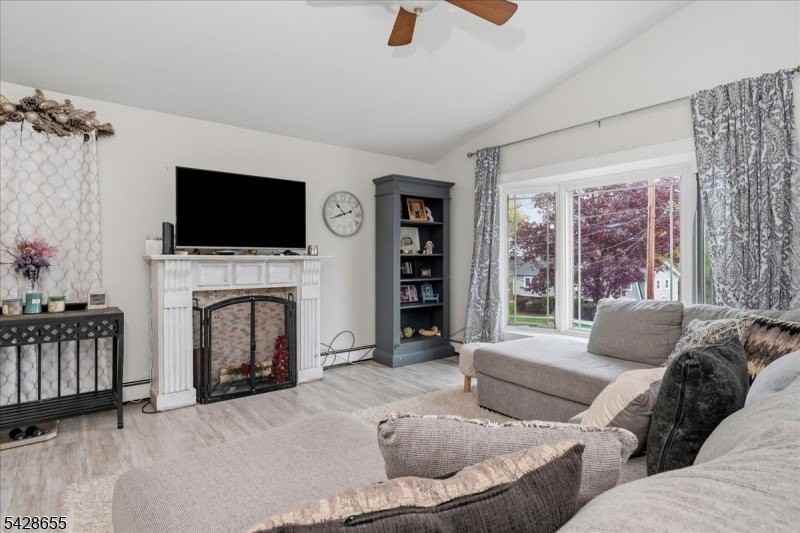 23 Arnold Rd - Photo 5 of 37