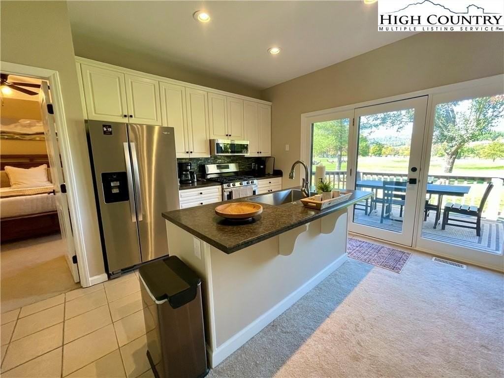 419 E Landing Dr #A3 - Photo 5 of 16