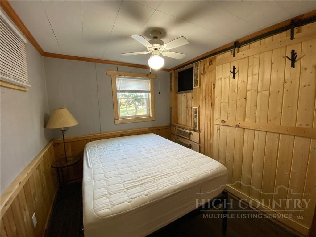 143 Ridge Crest Dr - Photo 5 of 9
